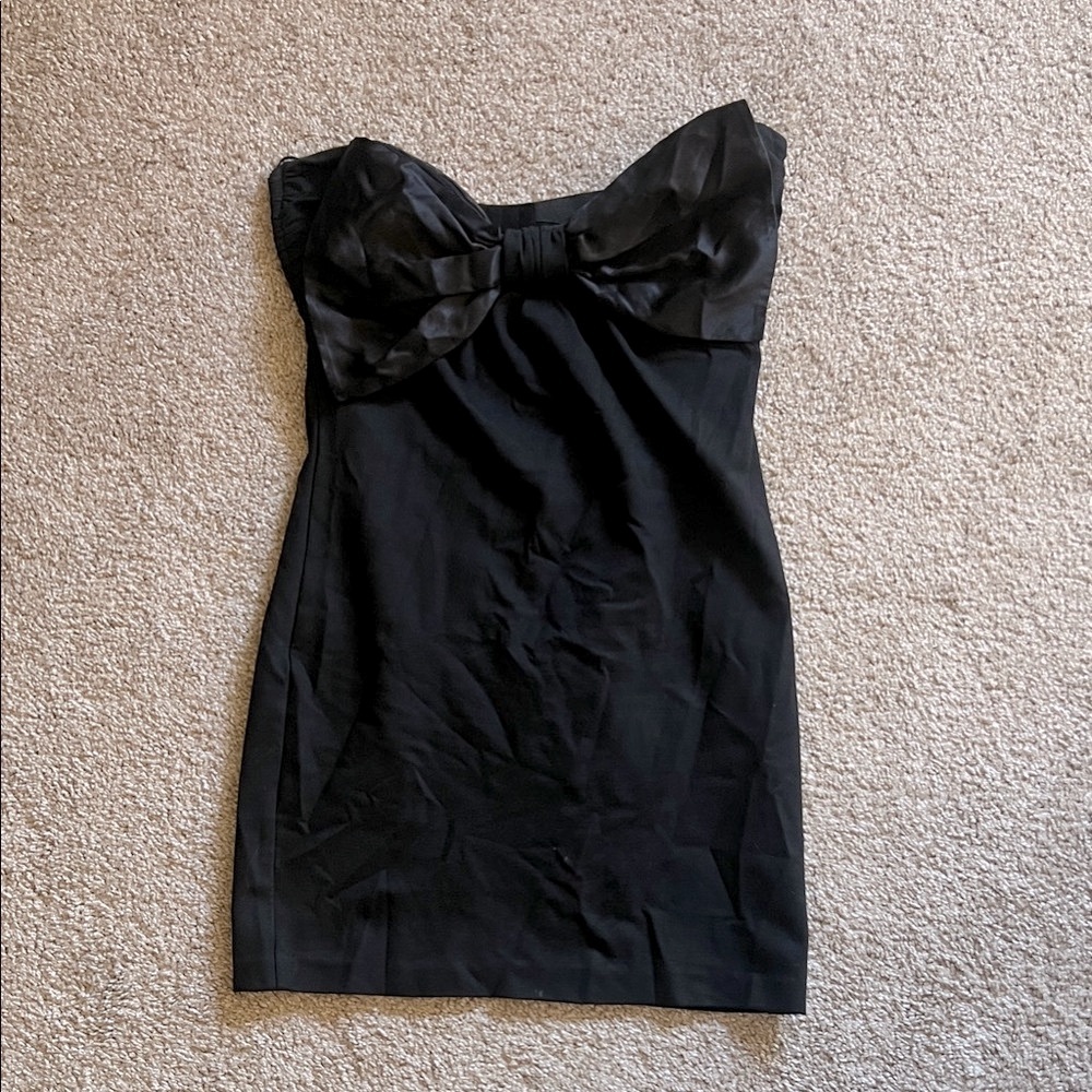 Elizabeth and James Black Strapless Dress with bow sz M
